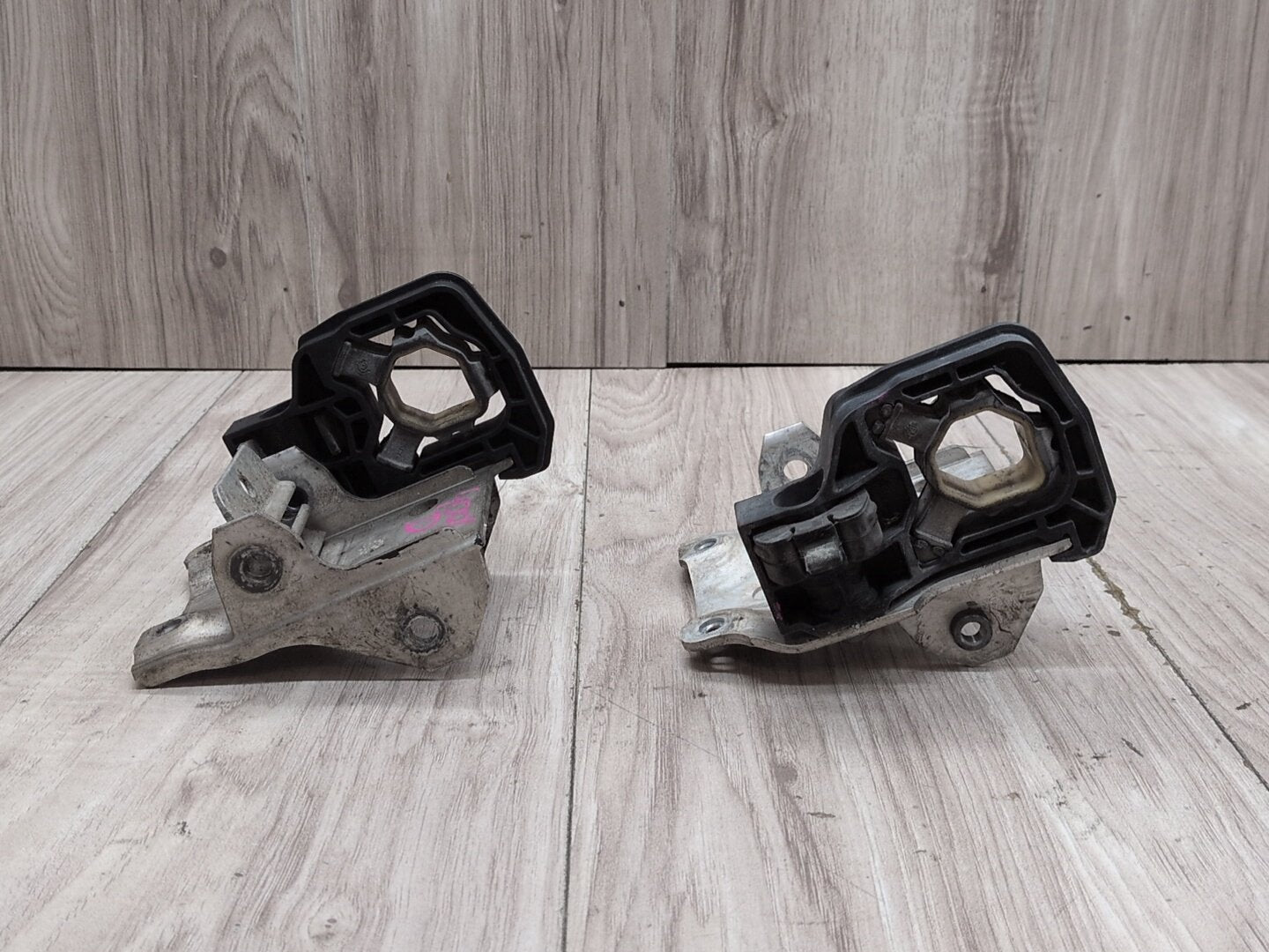 OEM BMW F02 F06 F10 F12 F13 Front Bumper Left Right Support Adapter Bracket PAIR
