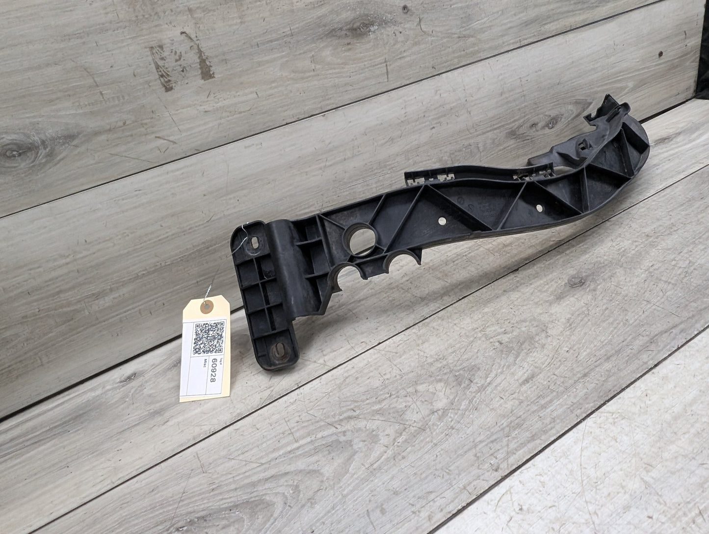 08-13 BMW E82 E88 128 135 Left Driver Headlight Arm Bracket Support Mount
