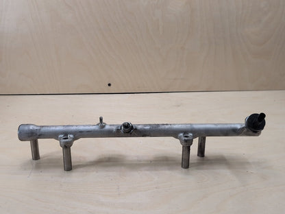 2018-2024 BMW G01 X3 B46B20O0 Engine Motor Fuel Injector Rail Line 8694198