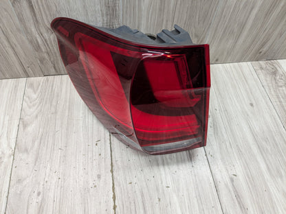 2014 - 2018 BMW X5 F85 Rear Left Driver Outer Tail Light 7290103 S63B44T2