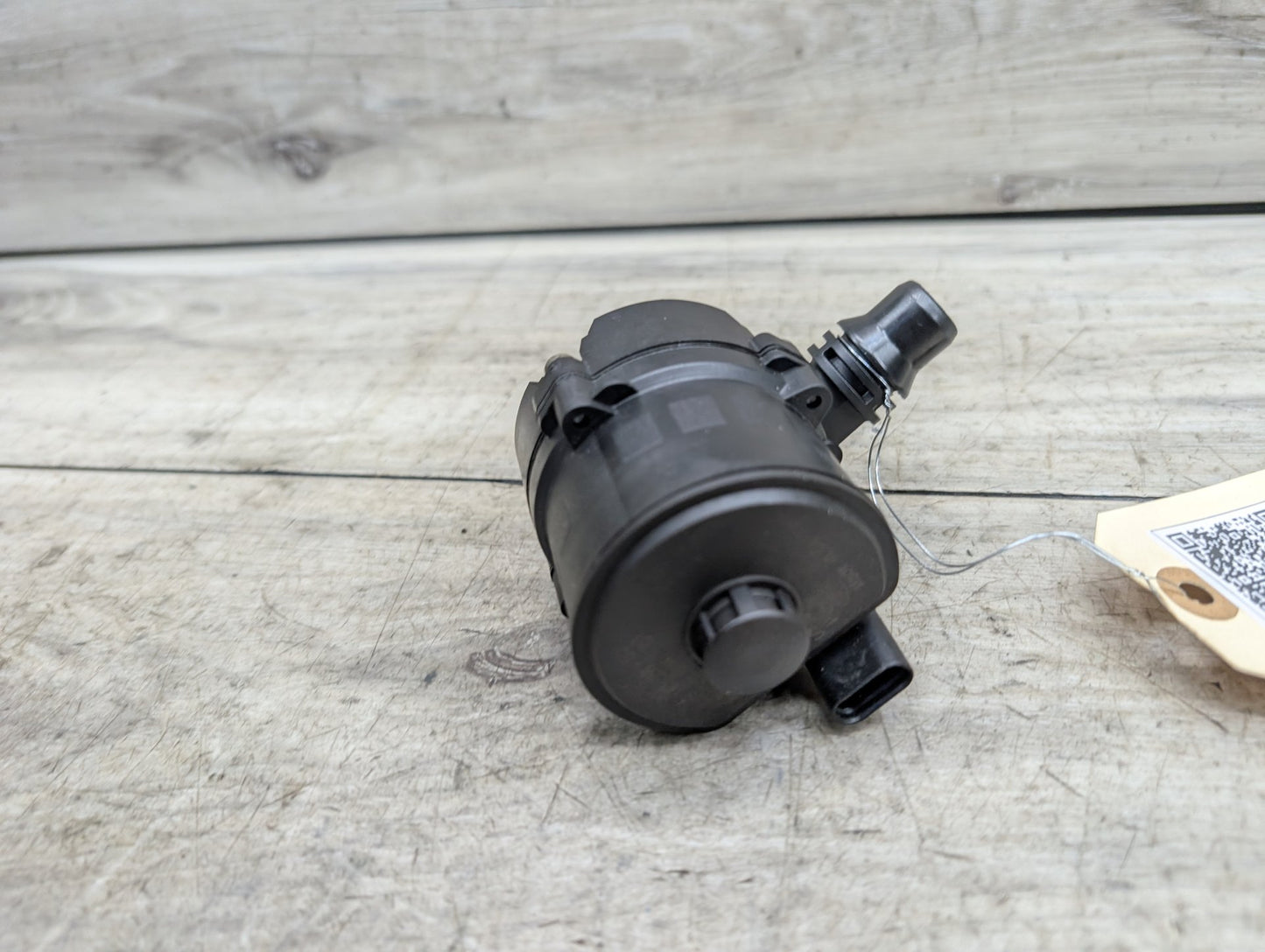OEM BMW F23 F30 F32 F36 F80 F82 G01* Engine B46 S55 Auxiliary Coolant Water Pump