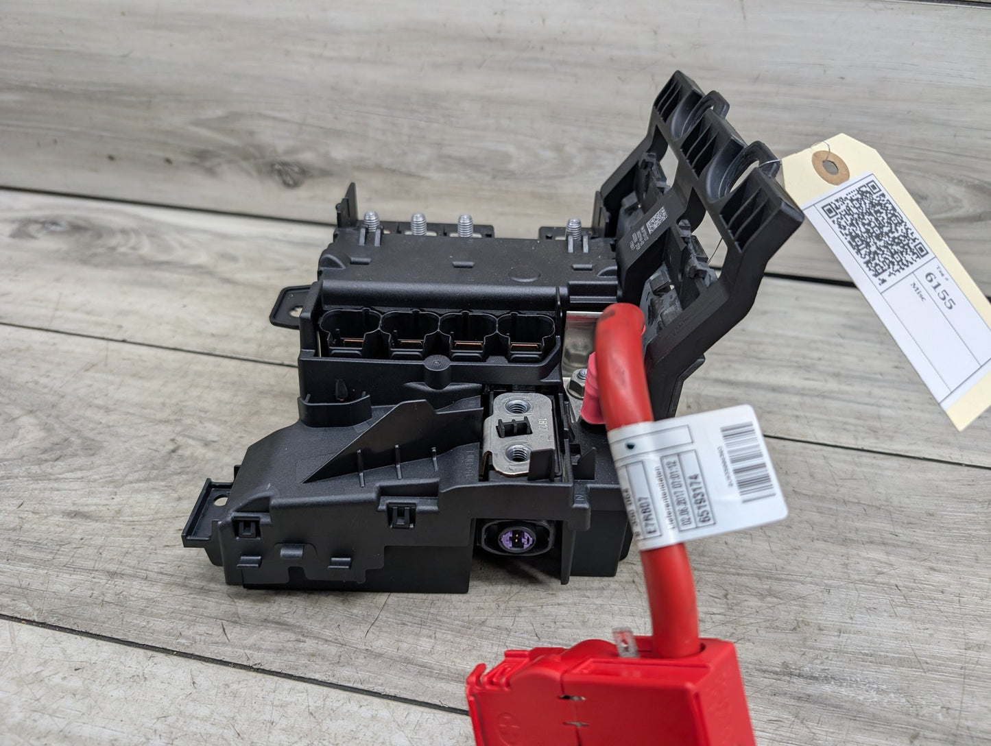 OEM BMW F90 G11* G12* G30 M5 Rear Positive Battery Terminal Junction Fuse Box