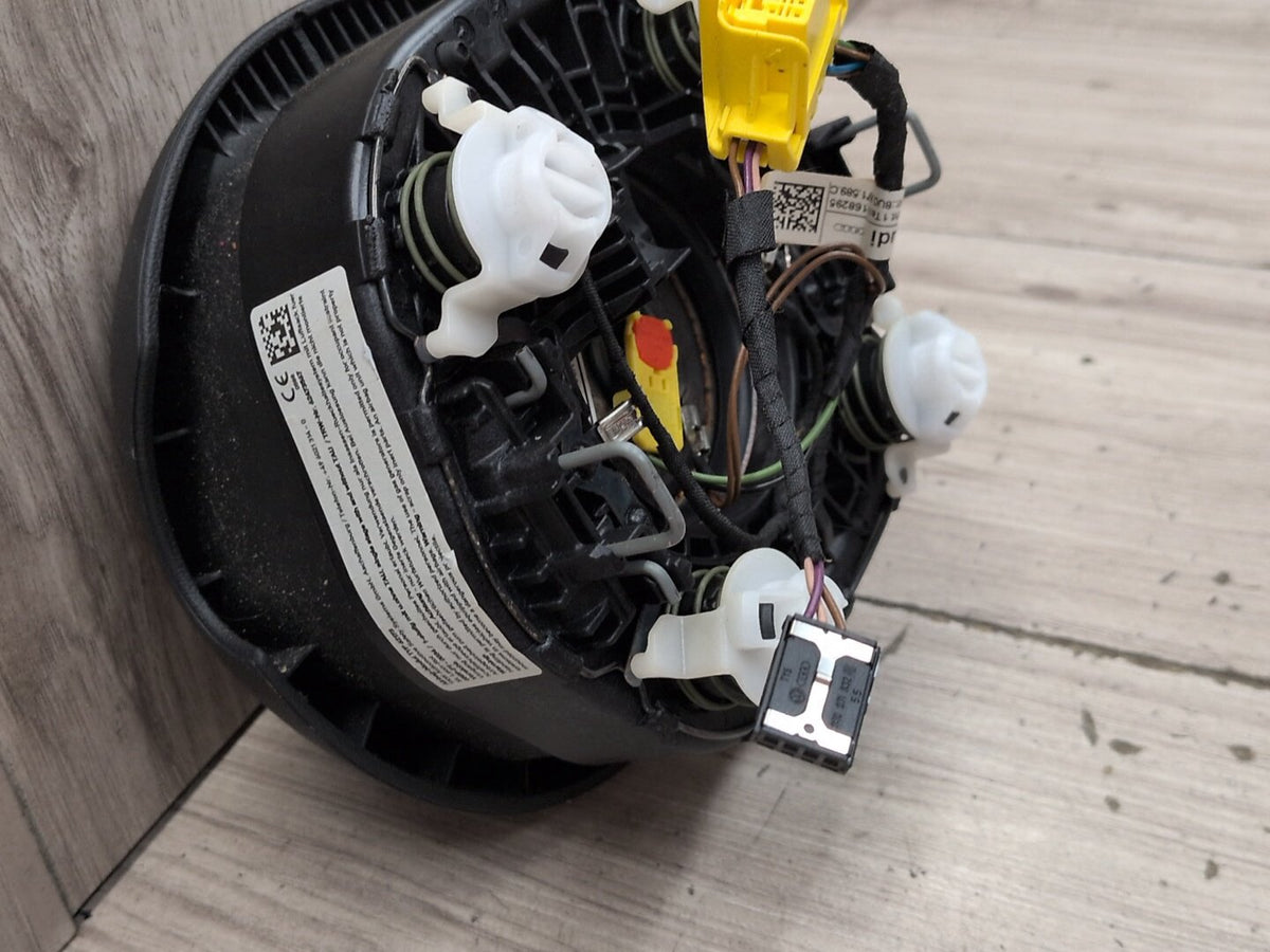 2015-2018 Audi Q3 8U- PN: 8U0880201R