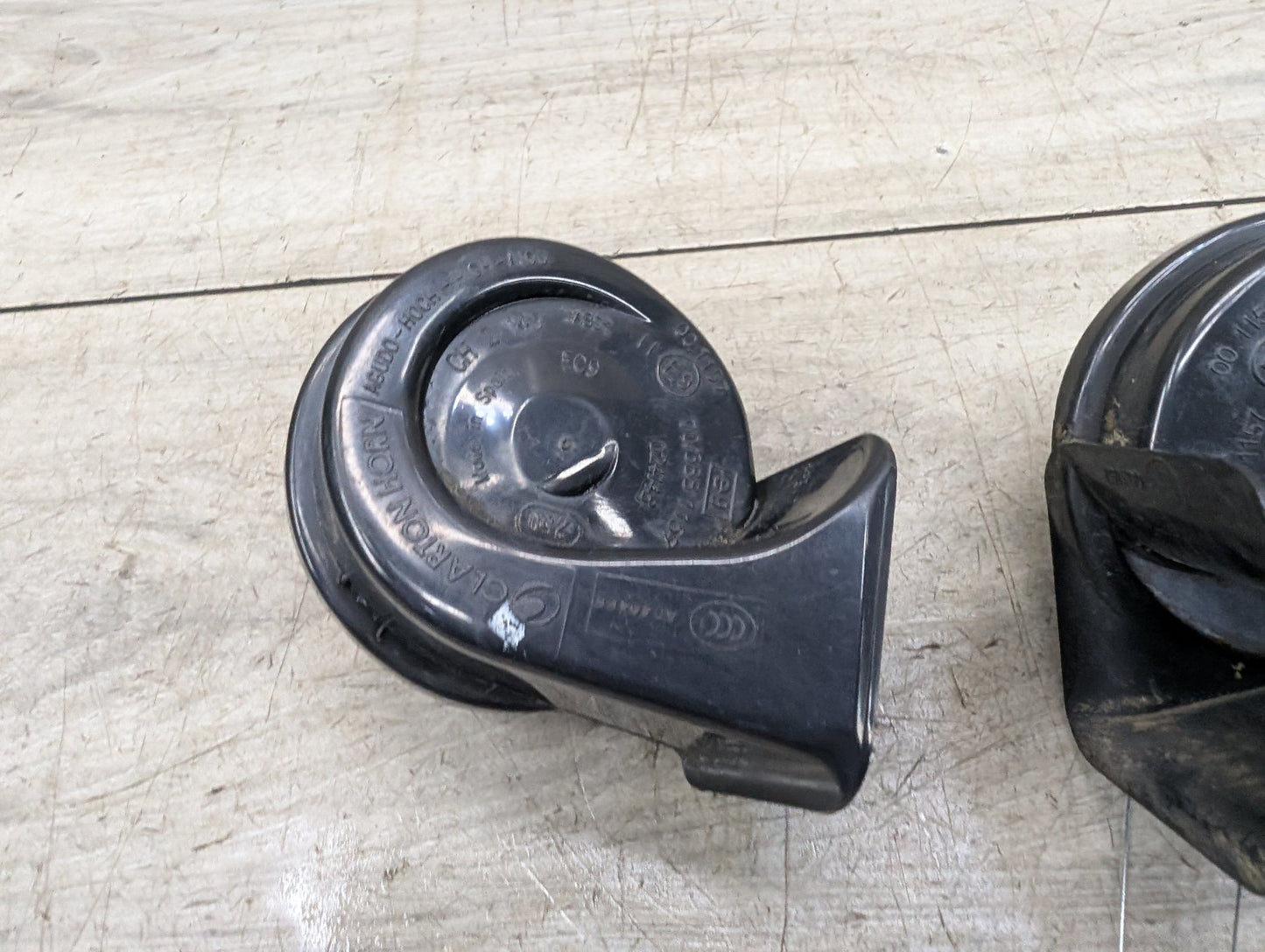 2011-2016 BMW 535i F10 Alarm Horns SET 7279781