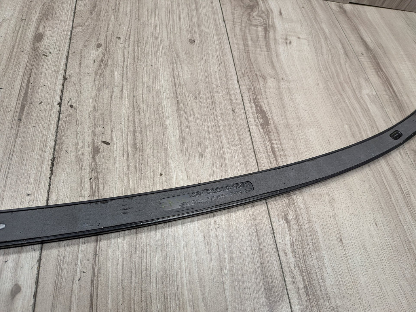2022 BMW M340i G20- Liftgate Trunk Lid Spoiler PN: 8075722