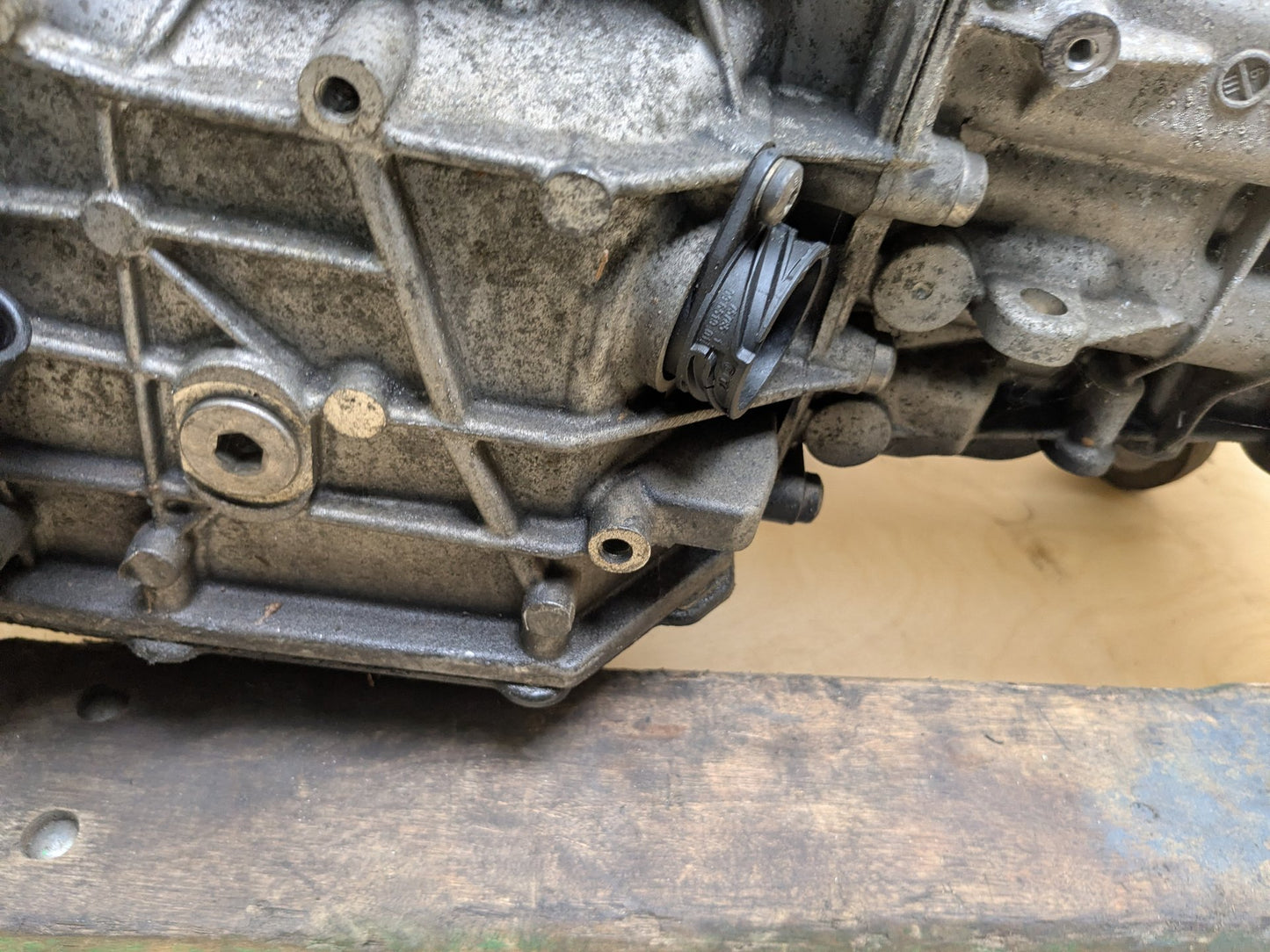 2008 - 2017 Audi S5 8T Automatic Transmission Assembly 0B5300056C