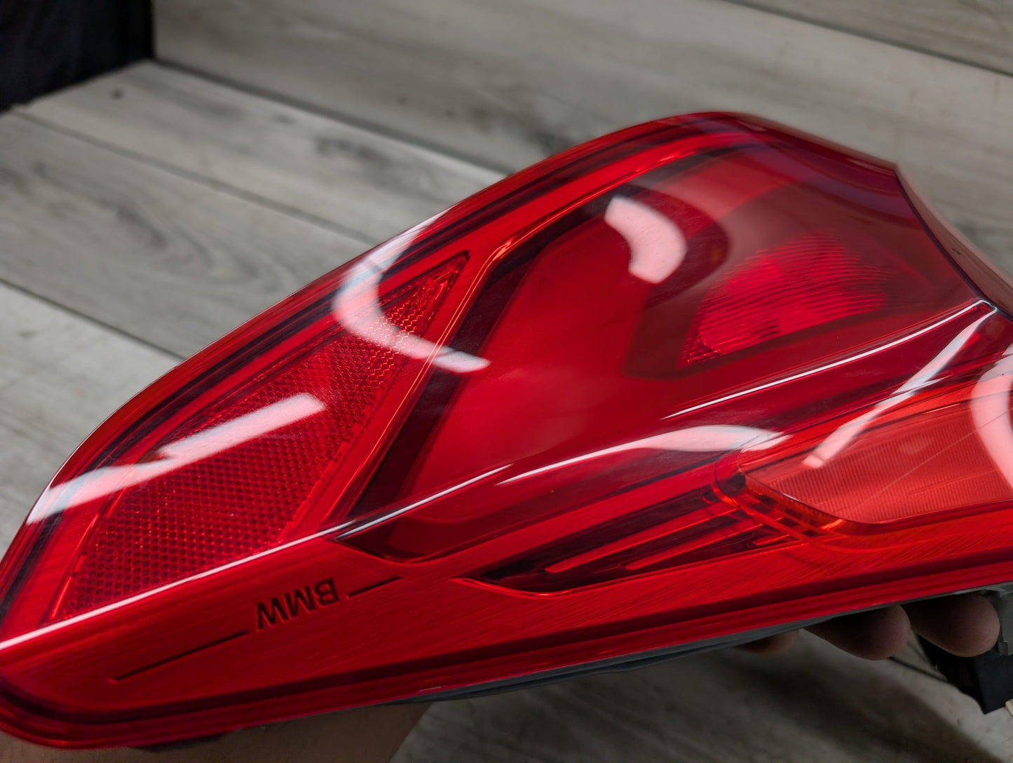 17-20 OEM BMW F90 G30 530 540 M550 M5 Rear Passenger Side Outer Tail Light