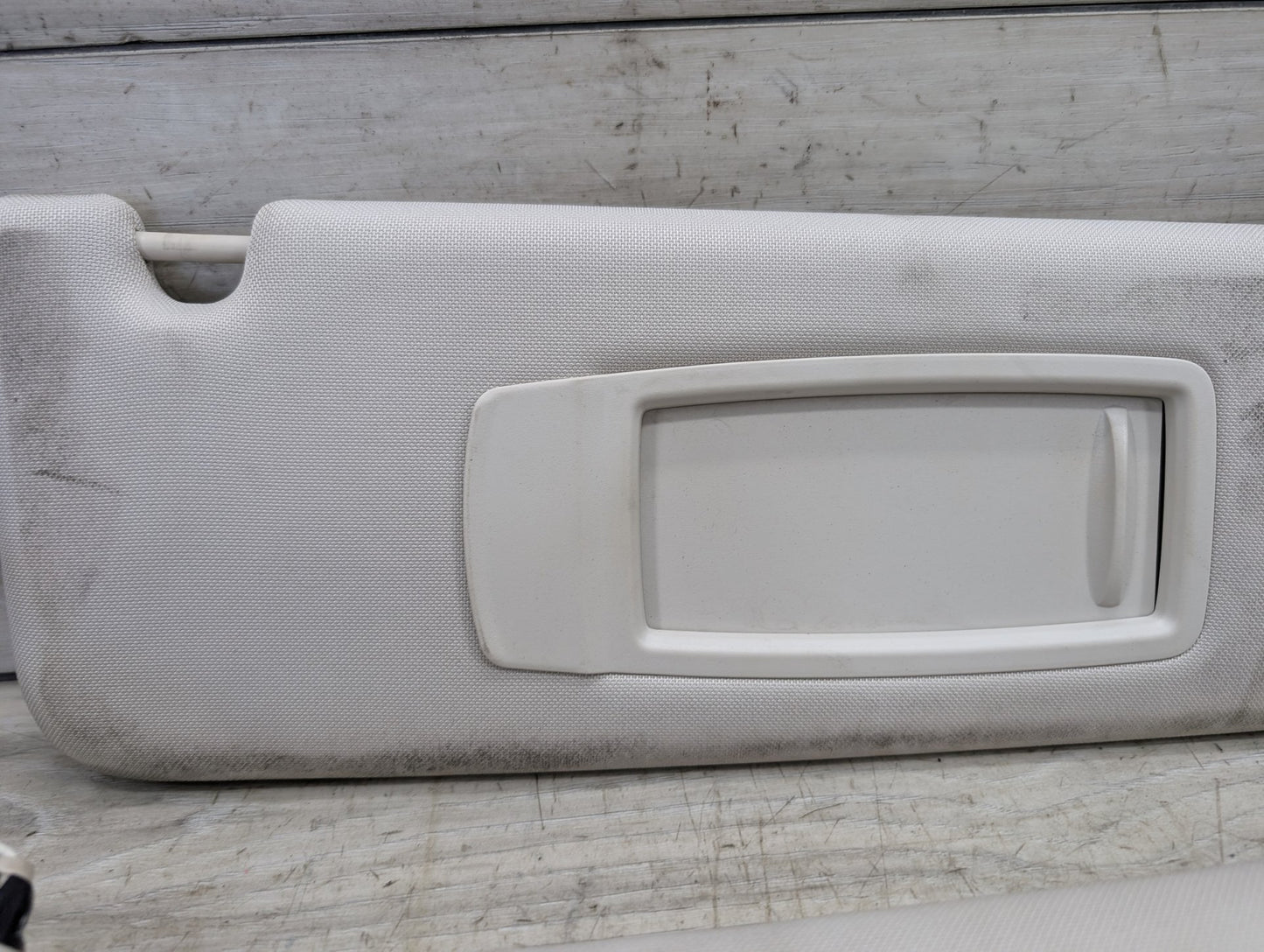 16-22 OEM BMW G11 G12 740 750 M760 B7 Right Passenger Interior Sun Visor Beige