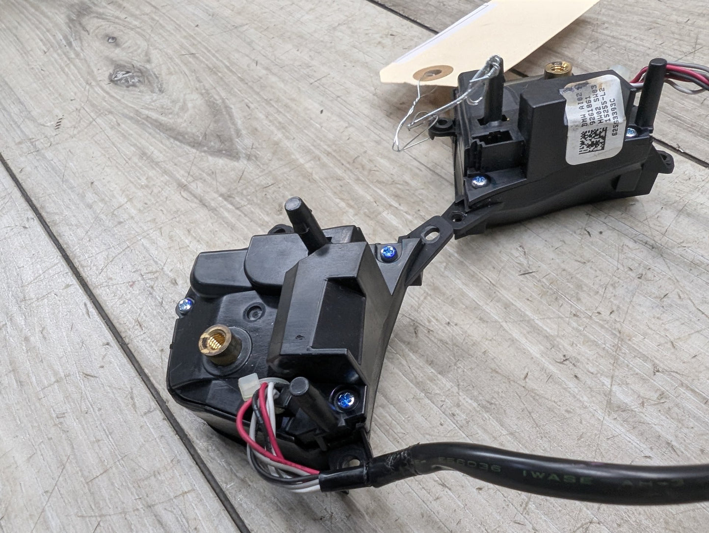 OEM BMW F22 F23 F30 F33 F32 F36 Steering Wheel Multifunction Switch Button