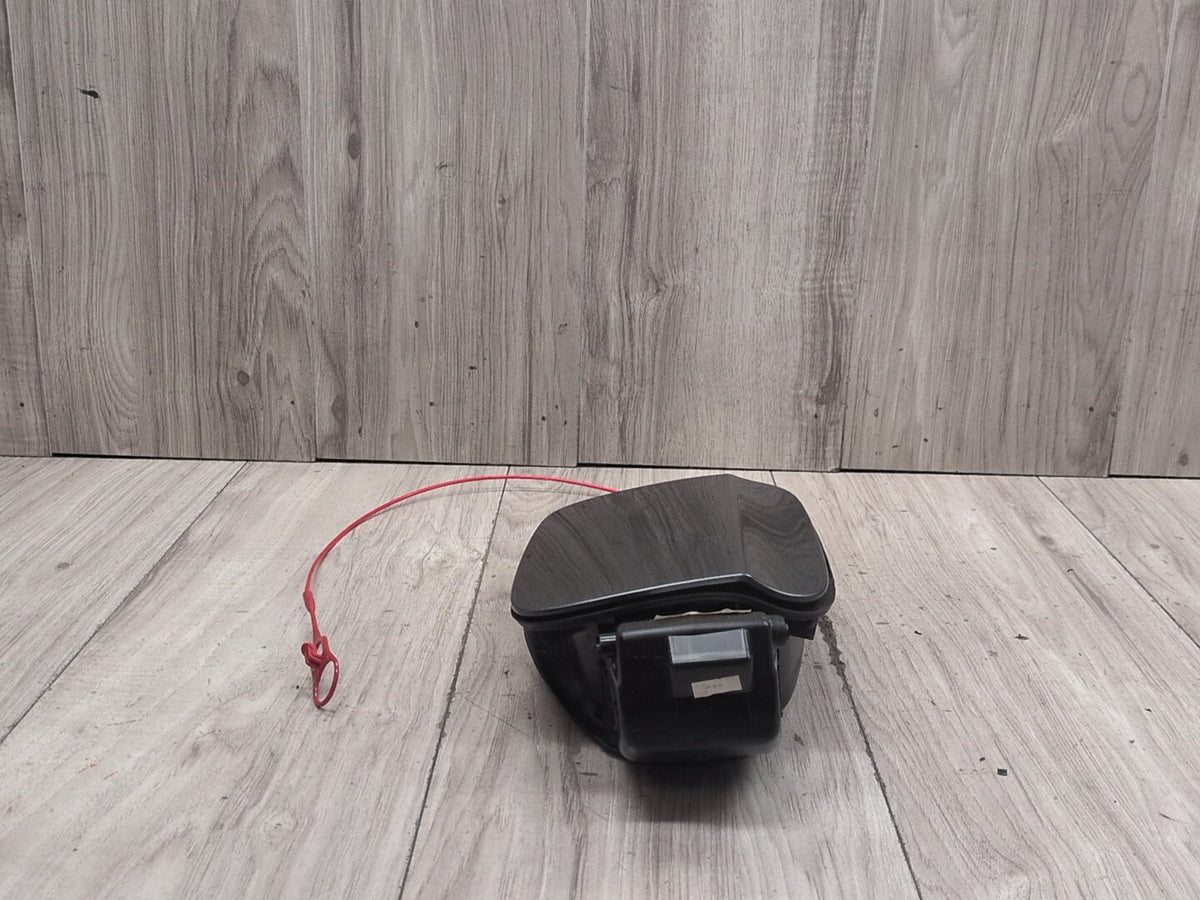 2015-2018 Audi Q3 8U Fuel Gas Tank Filler Cap 8J0010508Q OEM
