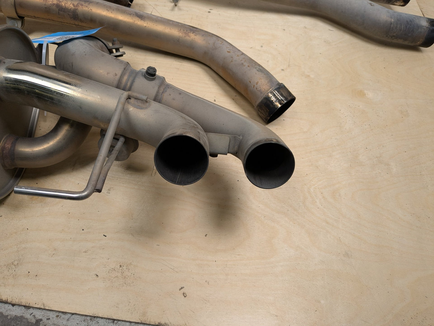 17-24 AMYTRIX BMW G30 M550iX N63TU2 4.4L V8 Valved Exhaust Muffler Pipes SET