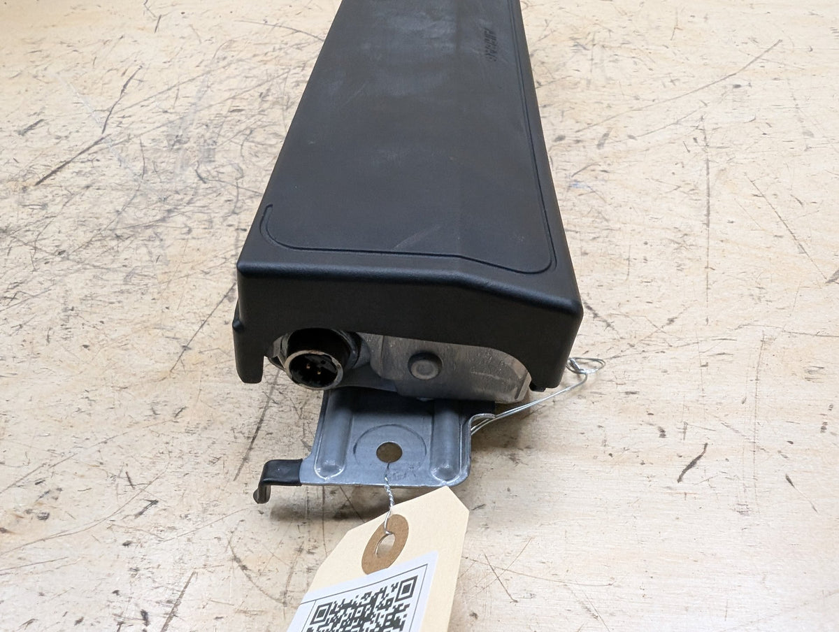 OEM BMW F90 G11 G12 G30 530 540 M550 M5 Front Left Driver Knee Lower Dash Airbag