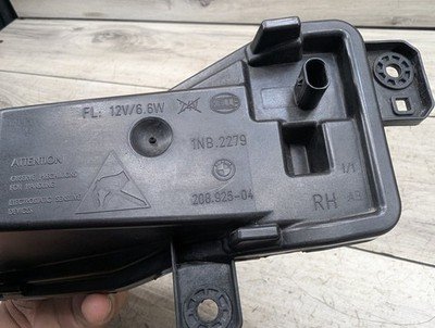 2019-2026 BMW X5 G05 Front Left Driver Bumper Fog Lamp Light 7406366 OEM