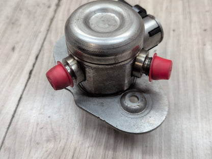16-20 OEM BMW G11 G12 750 G30 M550 Engine N63R HPFP High Pressure Fuel Pump 1-4