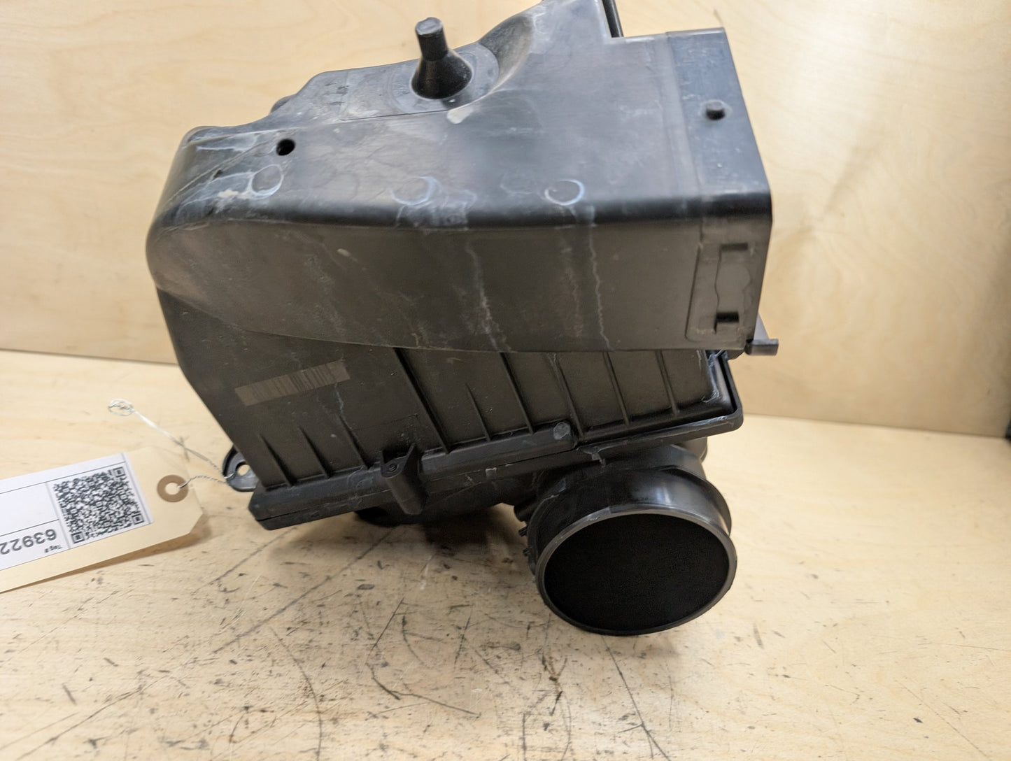 2018-2024 BMW G01 X3 B46B20O0 Engine Air Filter Box Assembly 8620945