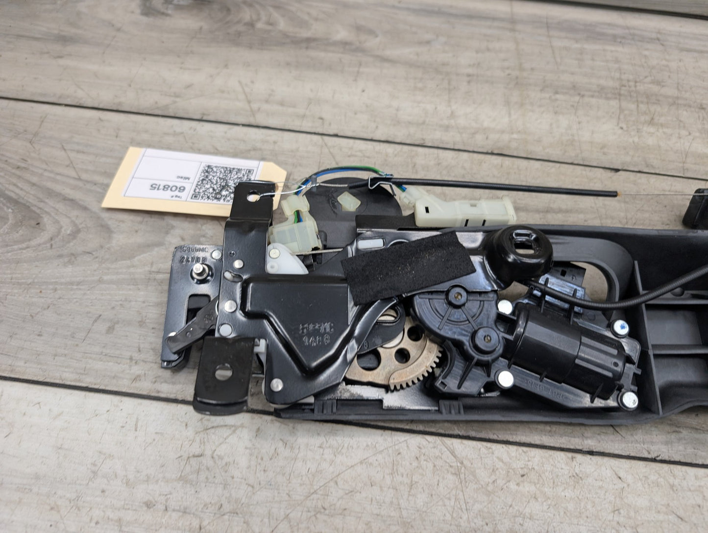 2007-2013 BMW 328i E93 Liftgate Trunk Lid Liftgate Lock Latch Actuators W/ Soft Close SET 7129214