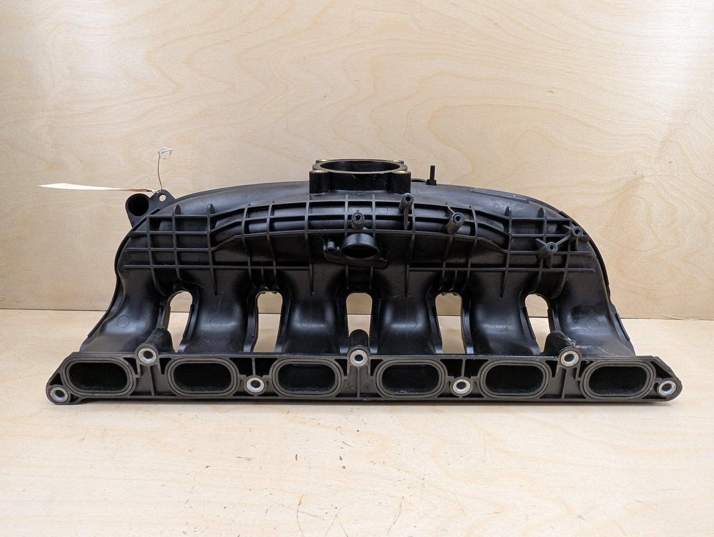06-12 OEM BMW E82 E88 135 E90 E92 E93 335 F01 F02 740 Engine N54 Intake Manifold