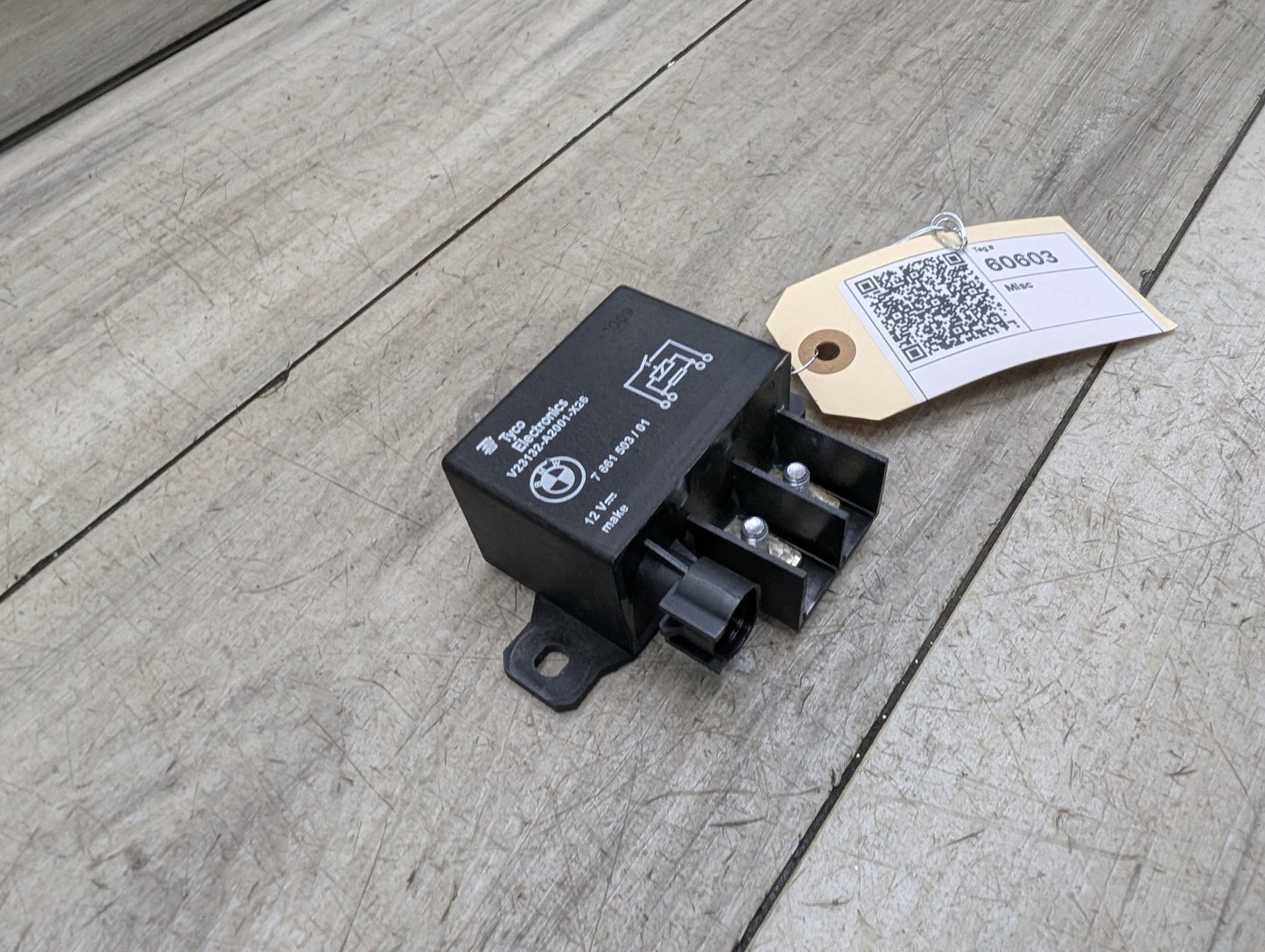 OEM BMW E60 E70 E82 E90 E92 F02 F06 F10 F30 M5 M6 Cooling Fan Relay Control 150A