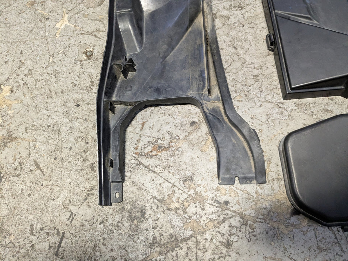 2008-2013 BMW 135i E88 Left Right Side Cowl Covers SET 6925018 OEM