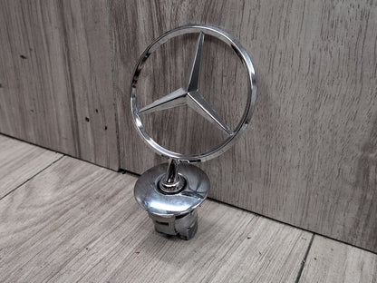 2009-2012 Mercedes-Benz E550 W212 Hood Star Emblem Badge Symbol Logo A2218800086