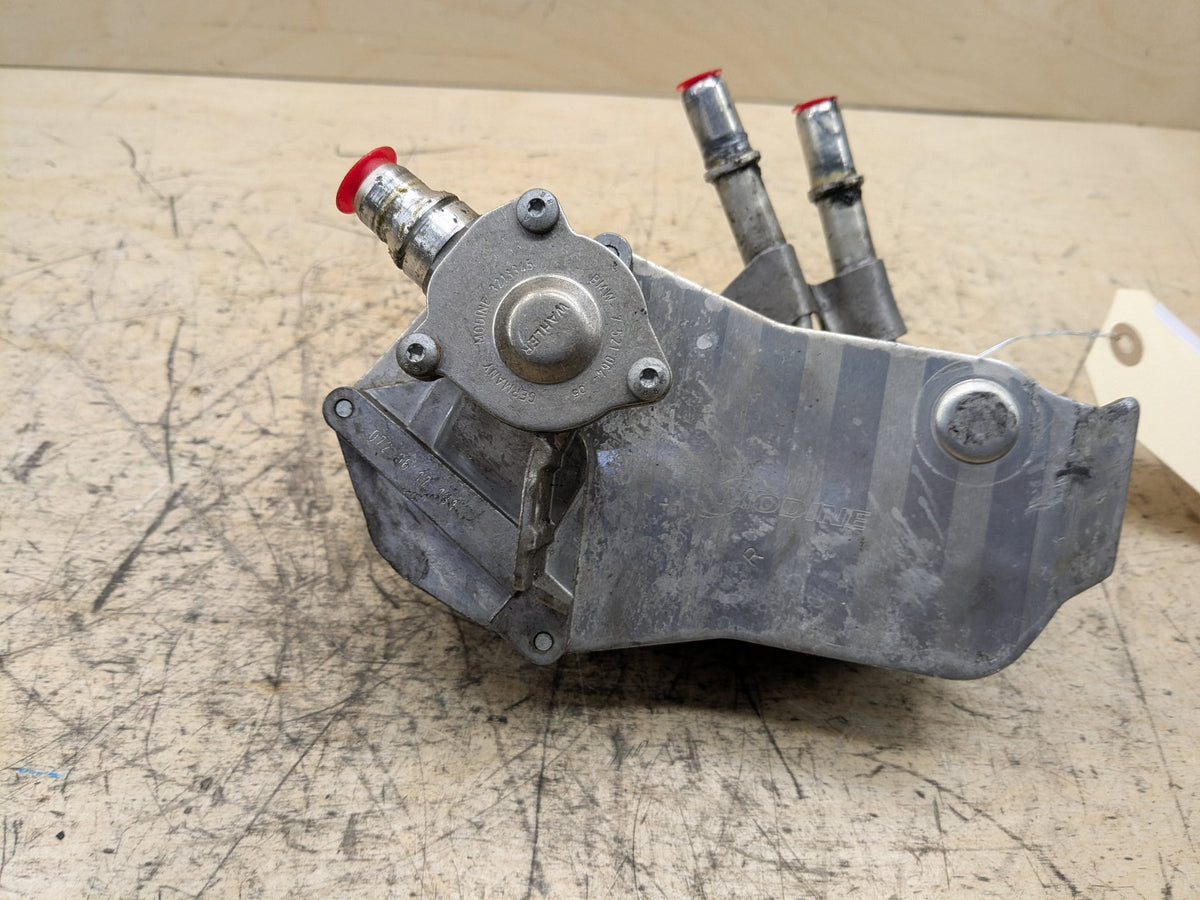 OEM BMW E82 E88 E90 E92 E93 Auto Transmission Heat Exchanger Oil Cooler N54 N55