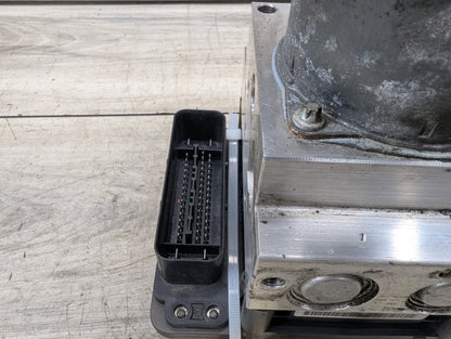 2007-2013 BMW X5 E70 ABS Pump Module 6854702
