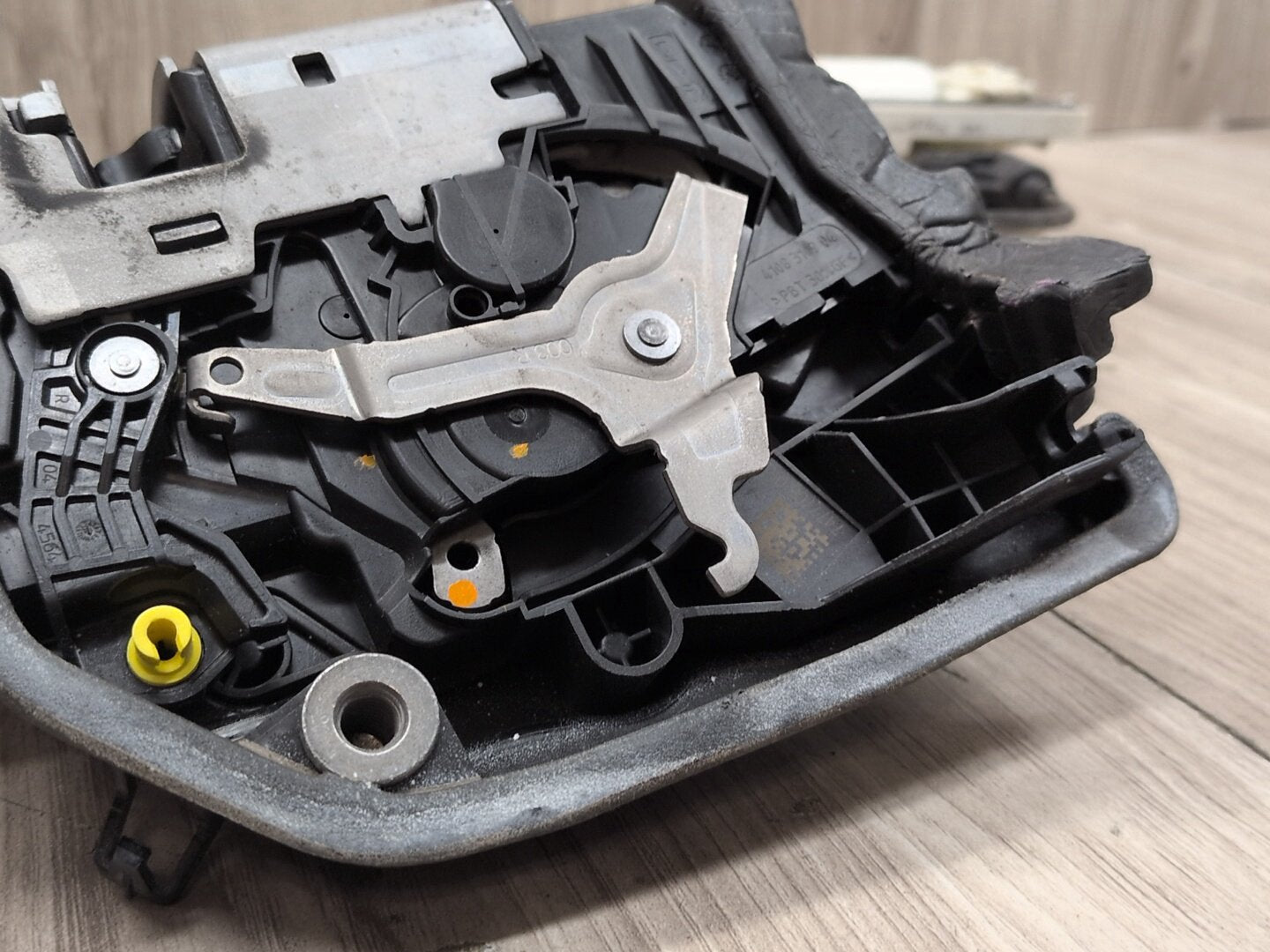 OEM BMW G05 G06 G07 G12 G16 G30 Rear RIGHT Door Soft Lock System Latch Actuator