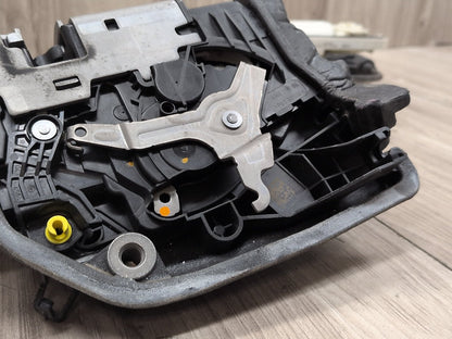 OEM BMW G05 G06 G07 G12 G16 G30 Rear RIGHT Door Soft Lock System Latch Actuator