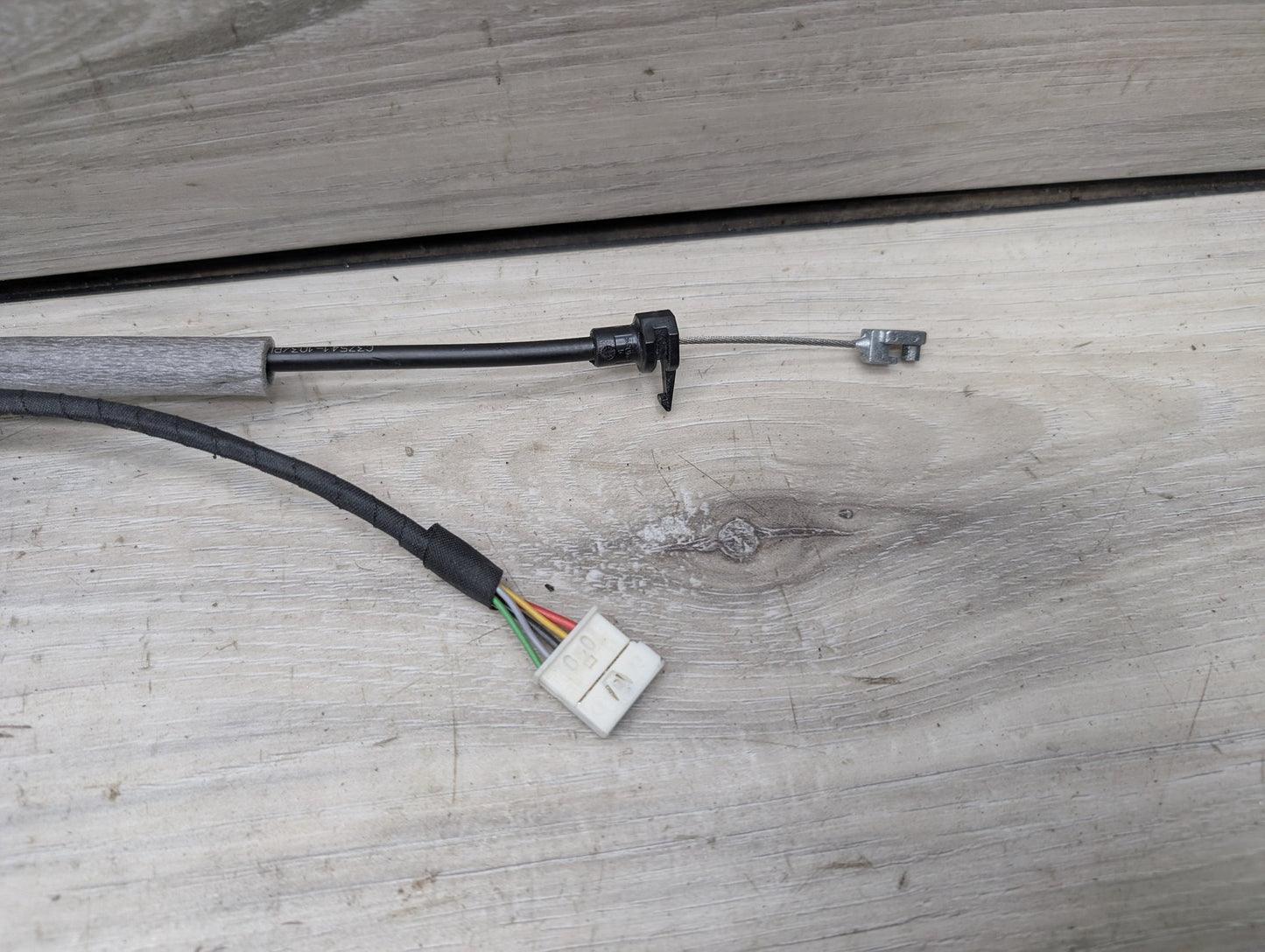 2017-2023 BMW 530i G30 Liftgate Trunk Lid Liftgate Lock Latch Actuator 7383561