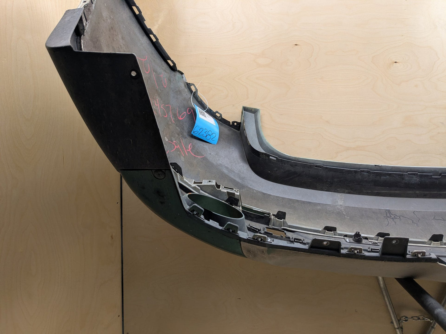15-19 OEM BMW F16 X6 35i/iX 50i/iX Rear Bumper Cover w/ Diffuser