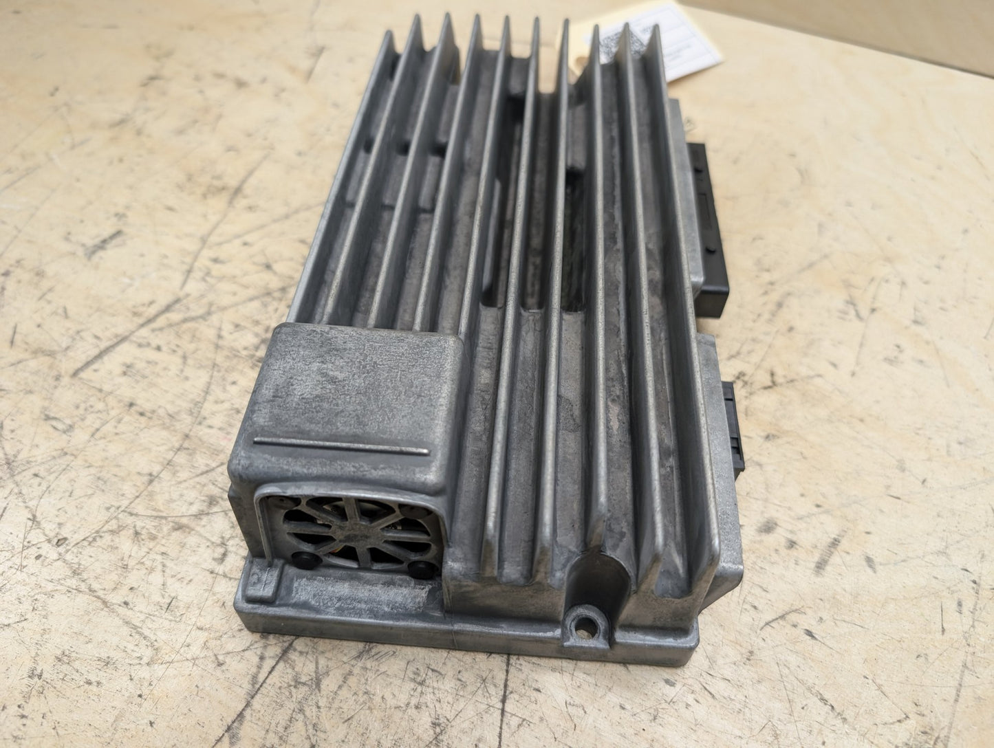 2011-2017 Audi RS5 8T Stereo Audio Amp Amplifier 8T1035223A OEM