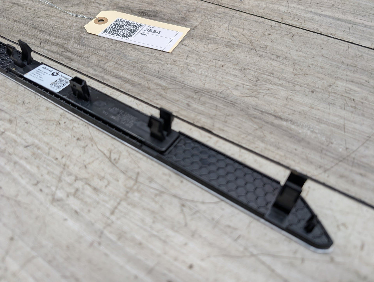 2019-2026 BMW X5 G05 Front Left or Right Scuff Plate Door Sill 7442142