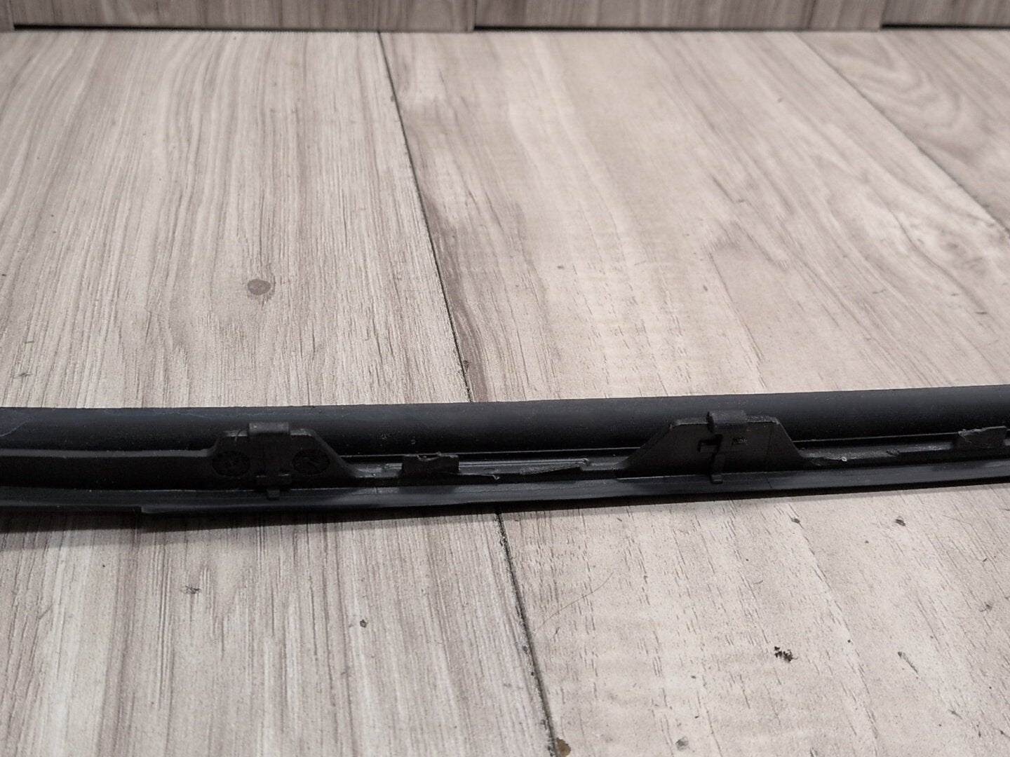2015 - 2019 BMW X6 F86 Front Left Right Side Windshield Drip Trim Molding SET 7462217 S63B44T2