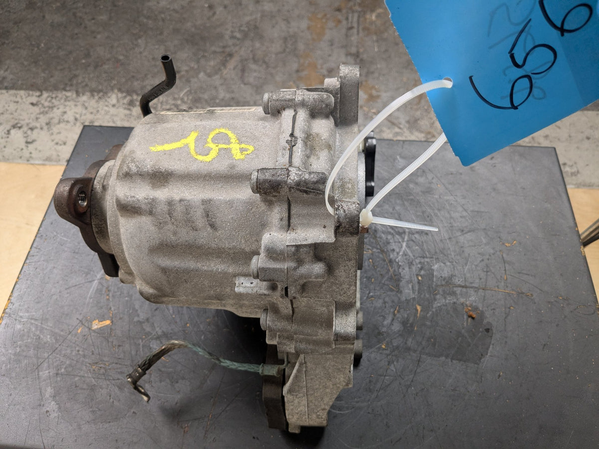 OEM BMW F10 F22 F30 F32 F33 F36 Transmission Transfer Case ATC35L N20 N26 N55