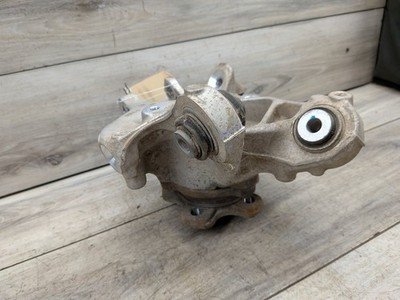 OEM BMW G01 X3 30i 30iX M40iX REAR Left Driver Knuckle Wheel Hub Spindle Bearing
