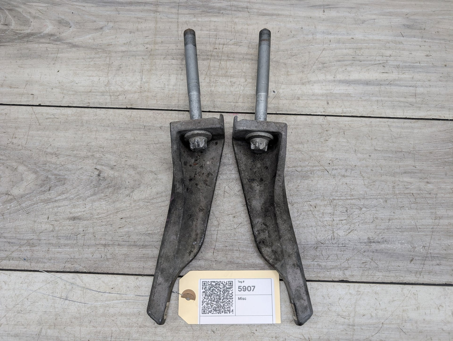16-22 OEM BMW G12 740 750 Front Left Right Side Suspension Crash Lever Bracket