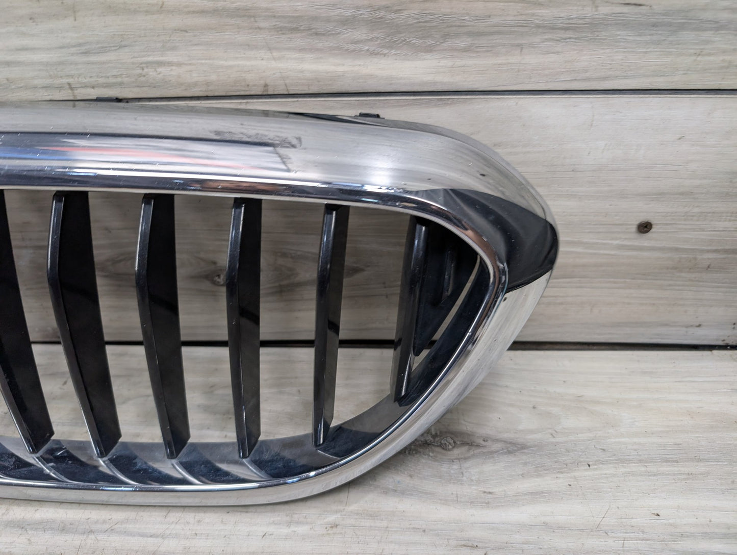 17-20 OEM BMW G30 530 540 Front Bumper Upper Kidney Grille Pair SET