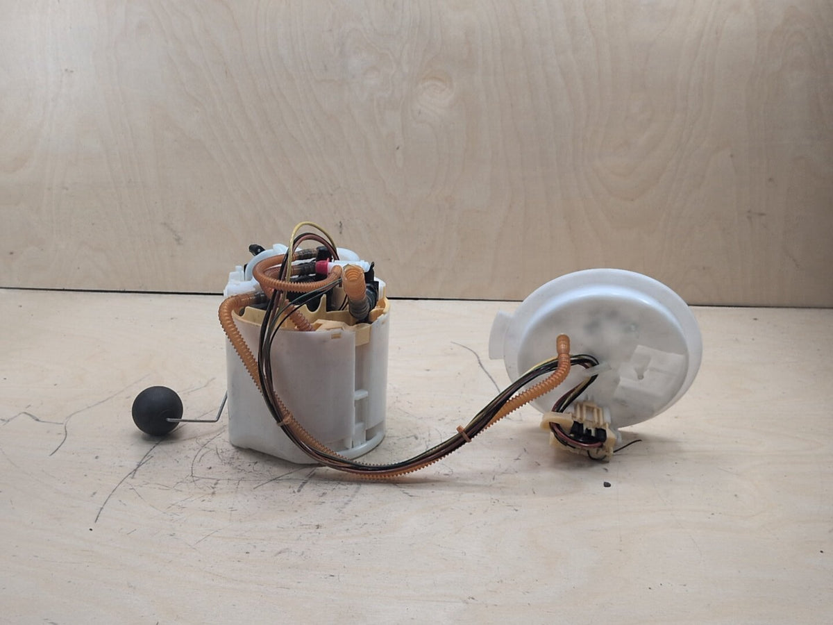18-24 OEM BMW G01 G02 X3 X4 30i 30iX M40iX B46 B58 Sending Gas Tank Fuel Pump
