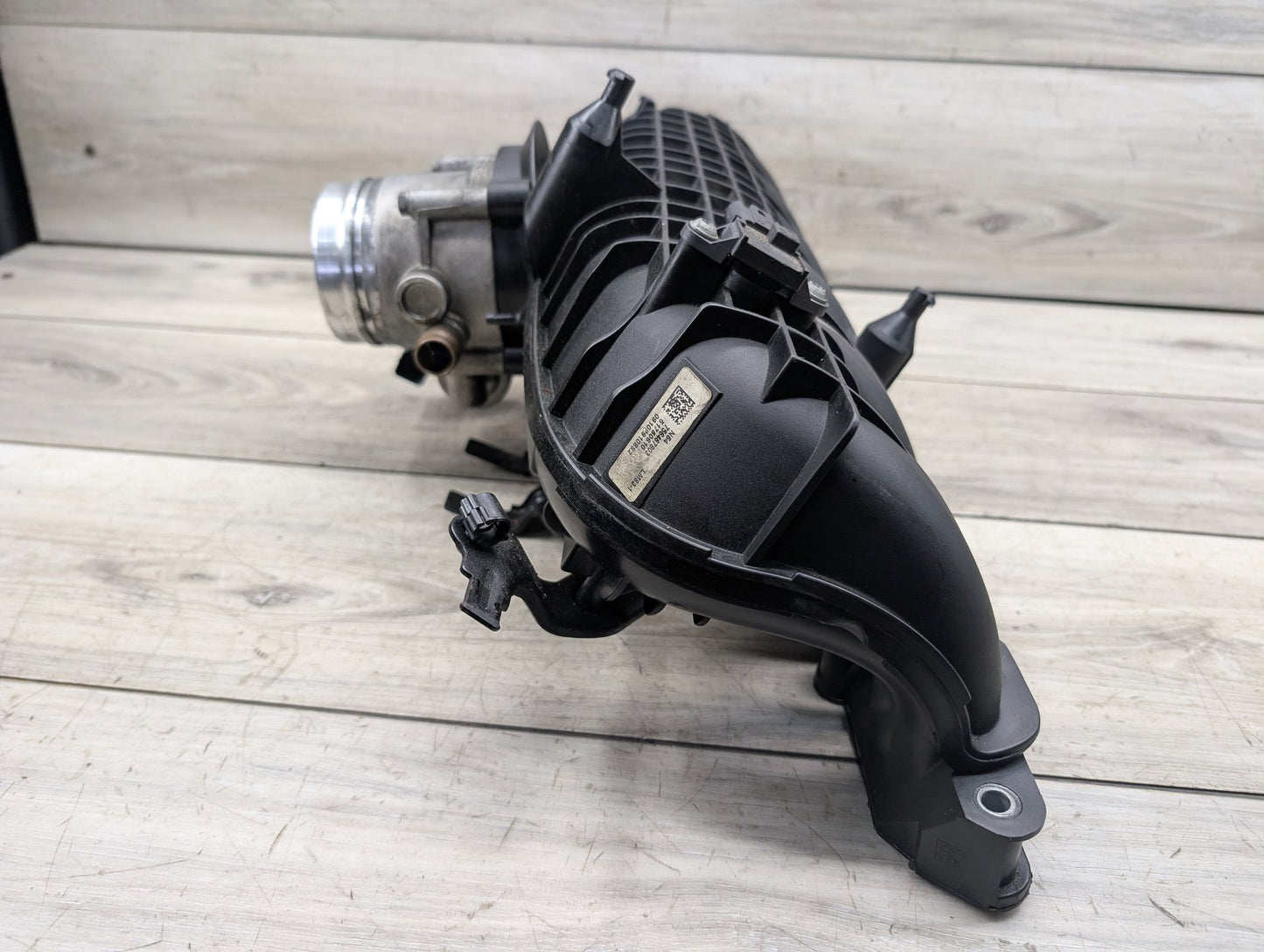 06-12 OEM BMW E82 E88 135 E90 E92 E93 335 F01 F02 740 Engine N54 Intake Manifold