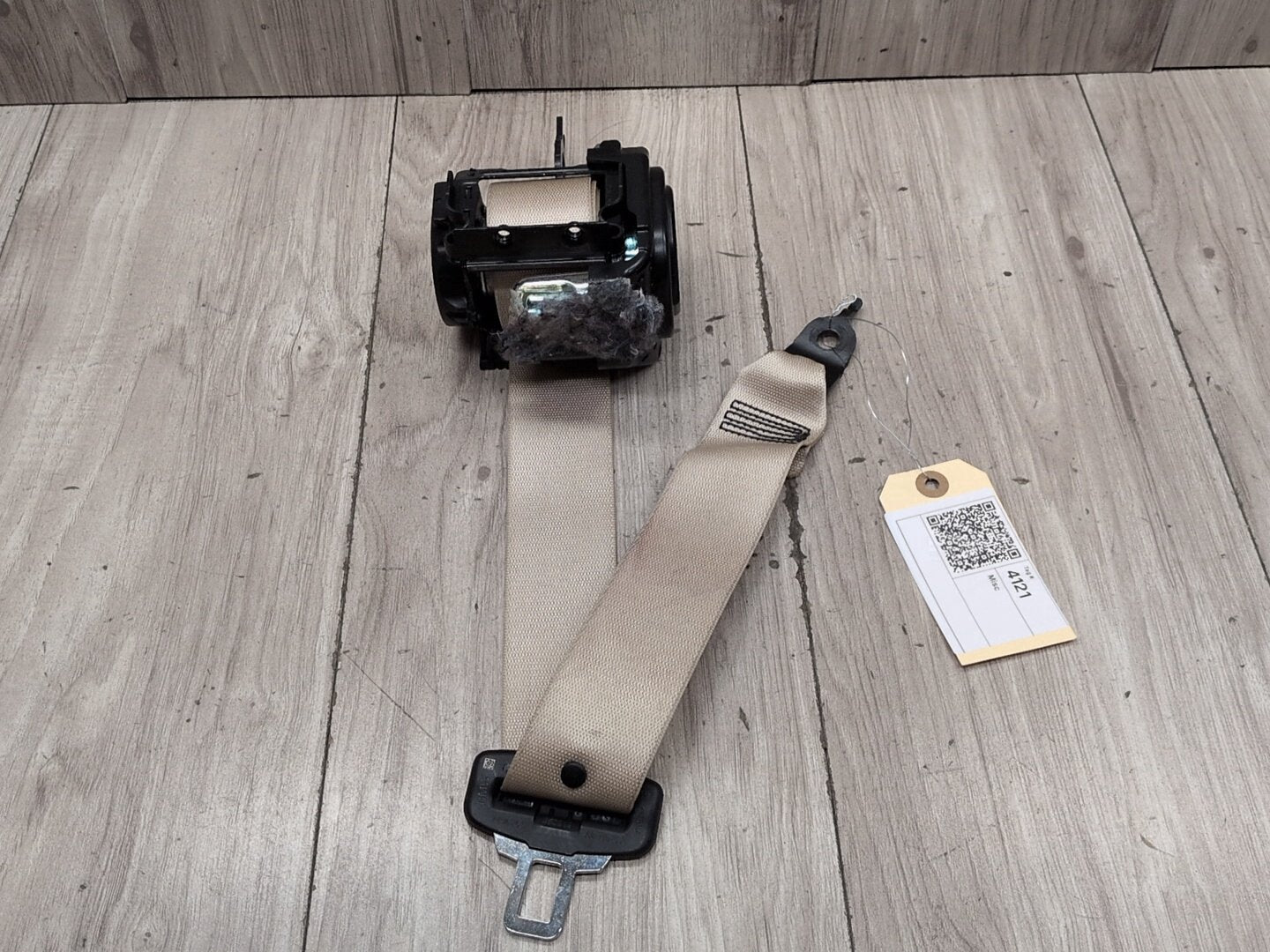 2019-2026 BMW 330i G20 Rear Left or Right Seatbelt Seat Belt Retractor 7496265