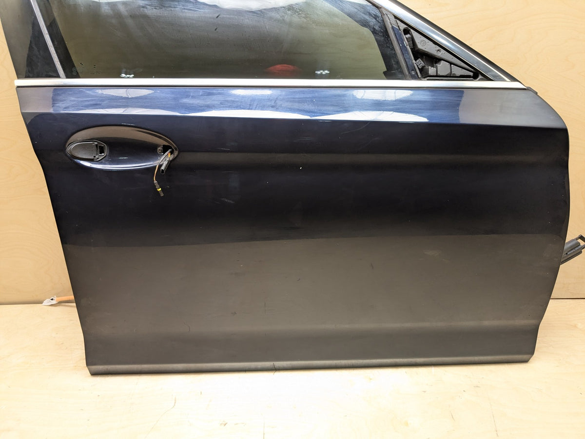 OEM BMW F90 G30 530 540 M550 M5 Front Right Passenger Door Shell Panel