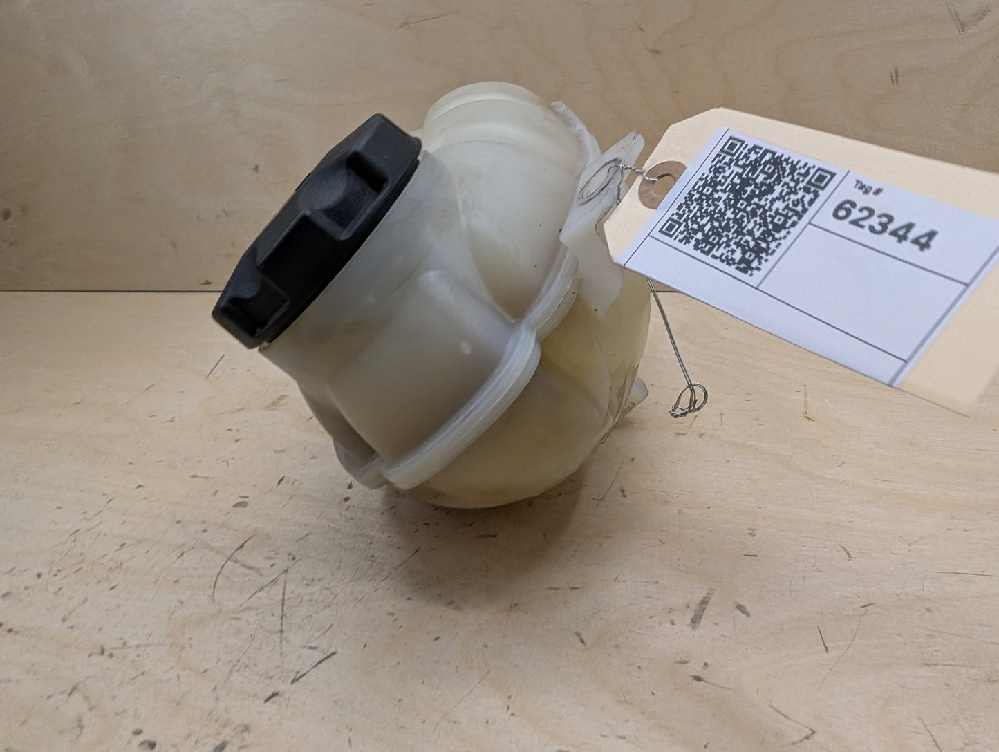 2012-2018 BMW 335i F30 Coolant Expansion Tank Reservoir 7642160