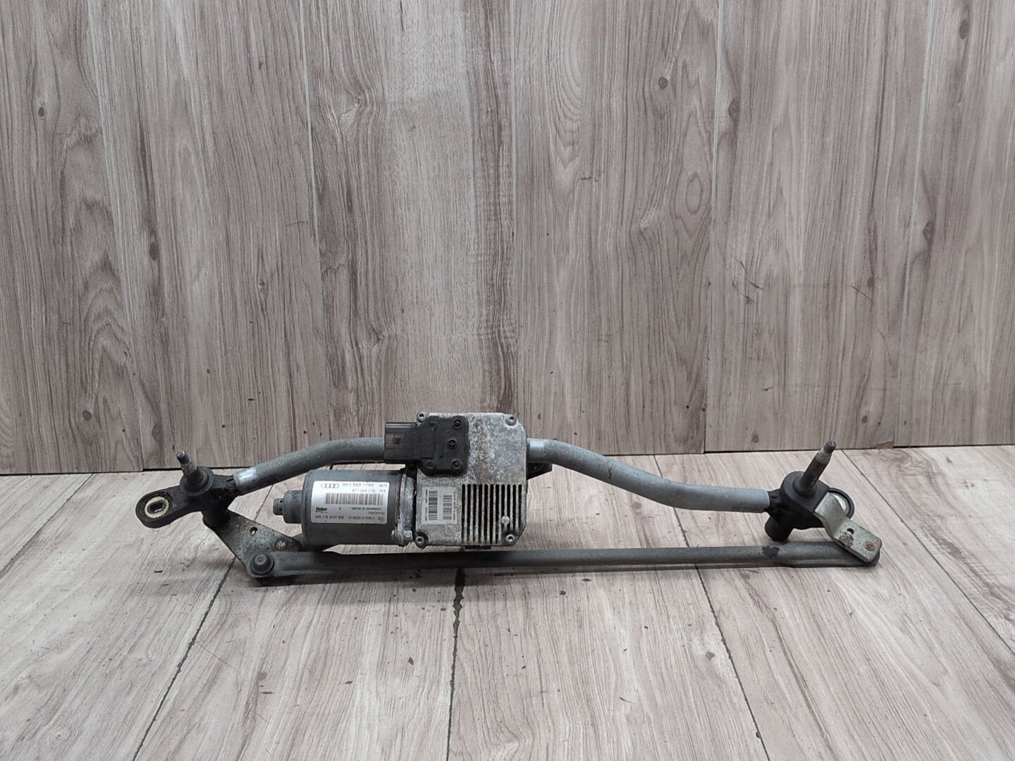 2010-2016 Audi S4 B8 Front Windshield Wiper Motor w/ Assembly 8K1955119A OEM