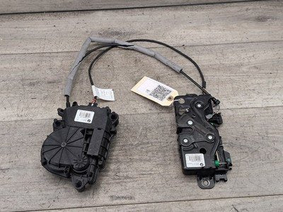 2018-2024 BMW X3 G01 Liftagte Trunk Lid Liftgate Lock Latch Actuator 7383561 OEM