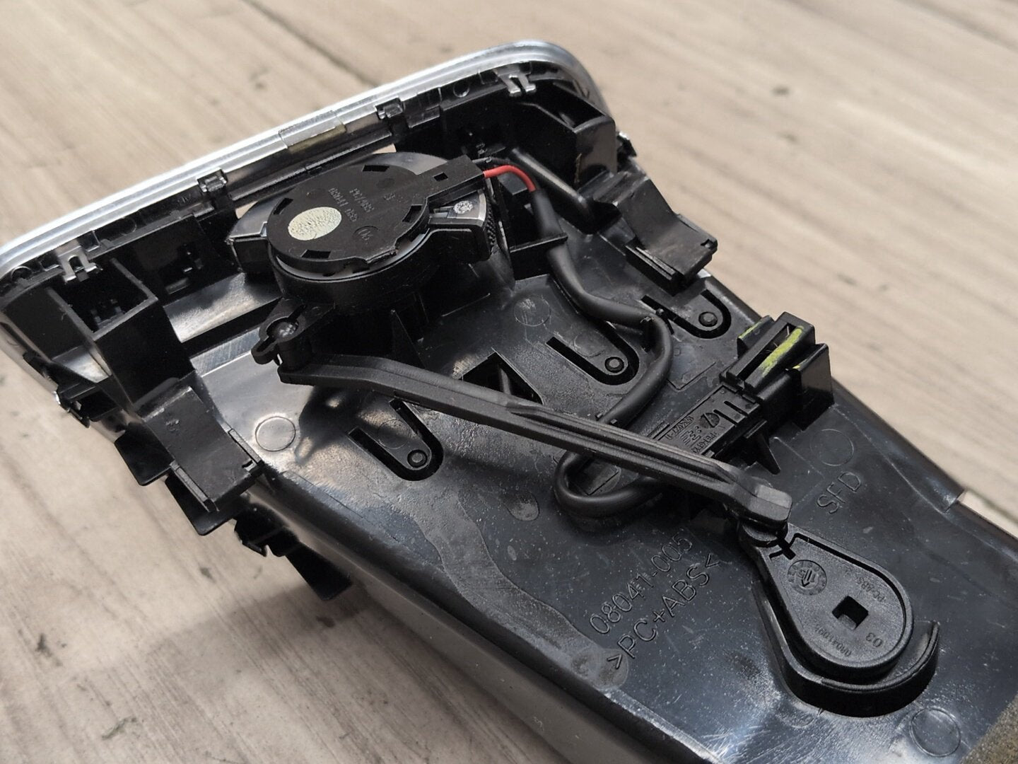 2015-2018 Audi Q3 8U Dashboard Dash Board Left Driver Air Vent 8U1820901B