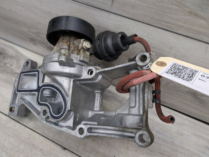 OEM BMW F22 F23 F30 G01 G02 230 330 X3 Engine B46 B48 Coolant Pump With Support