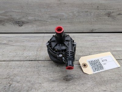 *OEM BMW G01 G05 G20 G22 G30 G42 G80 G82 G83 M3 M4 Engine Auxiliary Water Pump