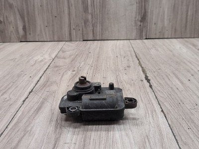 2015-2018 BMW X5 F85 Muffler Exhaust Flap Actuator 7851568 OEM