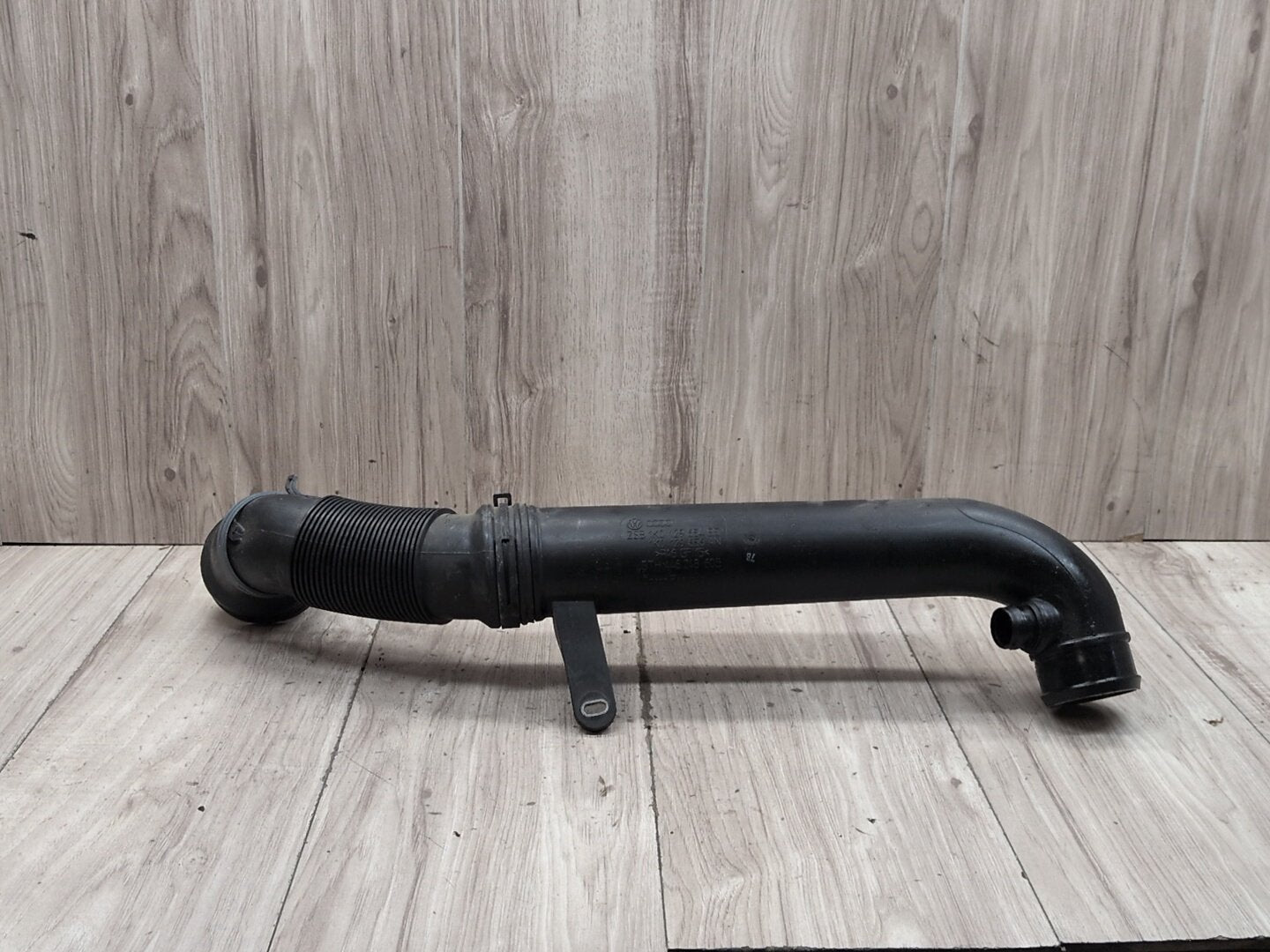 2015-2018 Audi Q3 8U Engine Motor Air Duct Tube Hose 1K0129654B