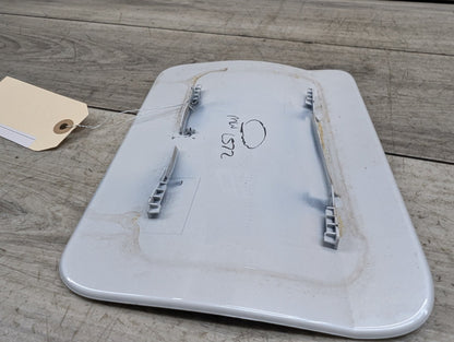 2019-2026 BMW X5 G05 Gas Cover 7441609